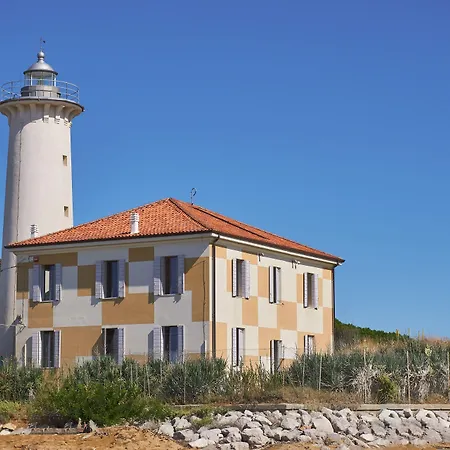 Peaceful With Garden Surrounded By Nature Apartment